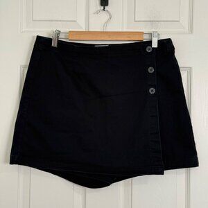 Curve Appeal Skort Womens Large Black Buttons Academia Vacation Resort Beachy
